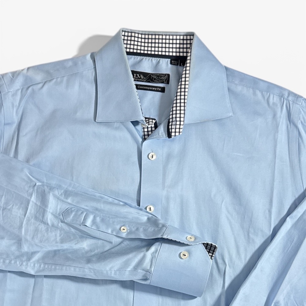 LVs Signature Mens Large Light Blue Long Sleeve Contemporary Fit Dress Shirt EUC